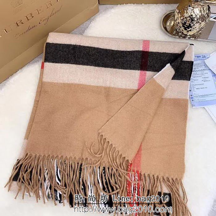 BURBERRY巴寶莉 2018最新 經典格子水貂絨圍巾 雙面兩用 LLWJ6581